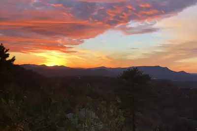 Image de Nouvelle cabine, vue imprenable sur le coucher du soleil, près de Dollywood, Pigeon Forge et Gatlinburg