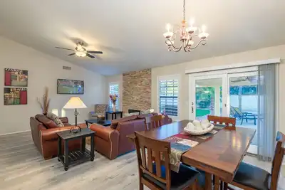 Image de North Scottsdale Maison Avec Piscine CHAUFFÉE