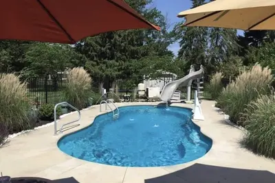 Image de Private heated pool & hot tub, dogs ok, near Keeneland
