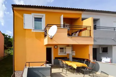 Image de Maison de vacances avec terrasse et air conditionné