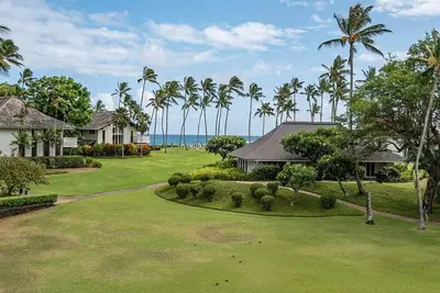 Image de Stay In Upgraded Style! Ocean View Lanai, Kitchen, WiFi, Flat Screen TVs+More–Kiahuna 2136