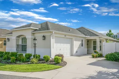 Image de Vue sur l'eau, King Master, cour clôturée animaux acceptés
