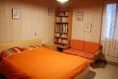 Image de Tournesol, jolie maison typique à 200 m de la plage avec wifi