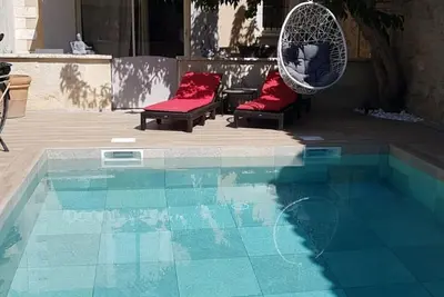 Image de Charmante maison \"Le Gecko\" Entre Alpilles Et Camargue Piscine Chauffee