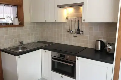 Image de Proche des remontées mécaniques et des pistes vous permettant de skier au chalet!