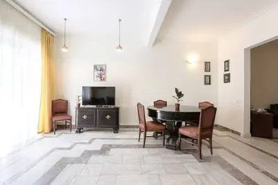 Image de Bel appartement au coeur de Tbilissi