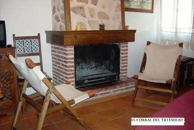 Image de Cottage sur la route touristique niché dans la faucille de la rivière Huecar