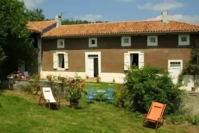 Image de \"Le Cap de Clos\" gîte pour 6 personnes en piemont pyrénéen