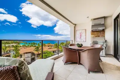 Classy 2br Oceanview Penthouse