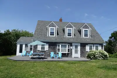 Image de Craigville Beach Home ~ Créez des souvenirs pour durer toute une vie!