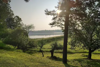 Image de The (Dam House Compound) Louez une ou deux maisons 3b identiques.