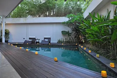 Image de Villa Familiale avec Bassin Profond Ferme la Place Seminyak