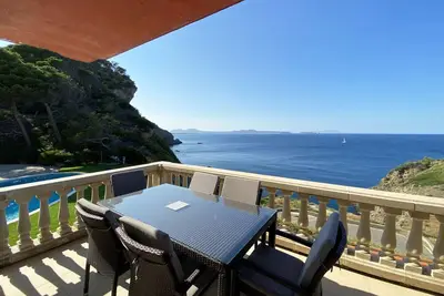 Image de Location d'appartement avec piscine à Begur, Aiguafreda