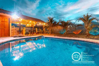 Image de Sweet Home La Fortuna - piscine privée / vue sur le volcan