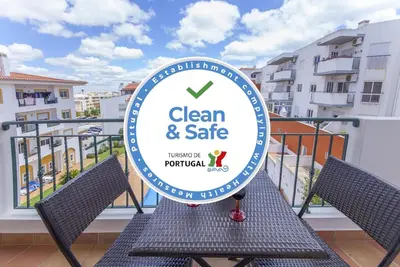 Image de B41 - Windmill Modern with Pool