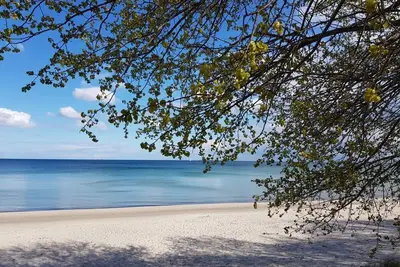 Image de Fantastique appartement dans un emplacement exclusif, plage privée, jardins, WiFi
