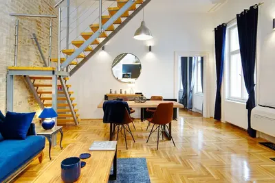 Image de Charming Szondi flat