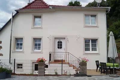 Image de Location vacances maison Neurohr: Maison, douche, Wc, 3 chambres