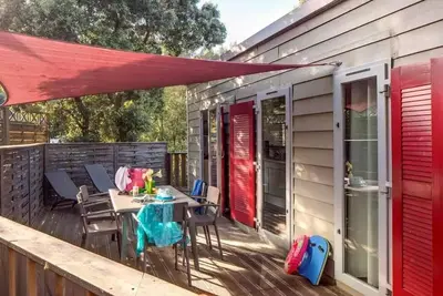 Image de Cottage Key Zen **** 36 m² - 2 chambres - spa privatif sur la terrasse en bois, climatisation, Tv 4 personnes