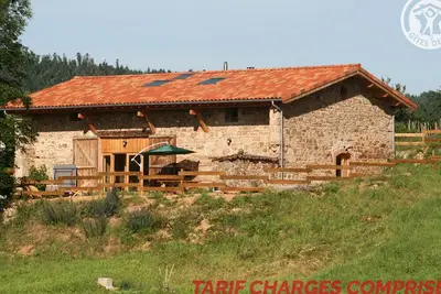Image de Gîtes confortables pour 10 pers. avec jardin, terrasse et équipements modernes