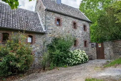 Image de Maison א Sint Jansrade avec Piscine