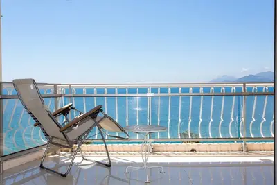 Image de Sea View 3 beds next to Palais