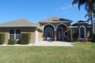 Image de Superbe villa de 6 chambres avec piscine privée et spa à proximité des attractions