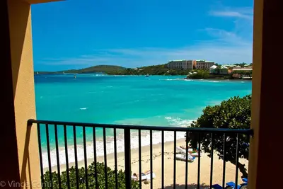 Image de Meilleur balcon vue et les plus proches Unité Ritz à la plage et l'océan! Proposé par Propriétaire