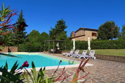 Image de Maison de Campagne Ă Monteverdi Marittimo avec 2 chambres Ă coucher, 4 couchages