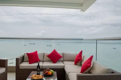 Image de 3br luxueux et fantastique vue sur l'appartement