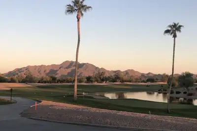 Image de Magnifique terrain de golf dans la communauté de Gated Solera 55+