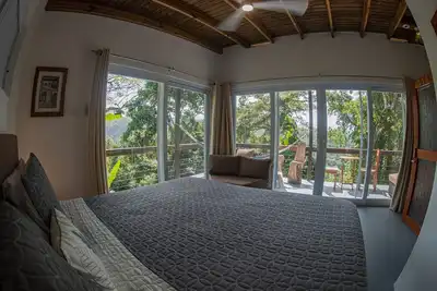 Image de Little Cottage-Big View