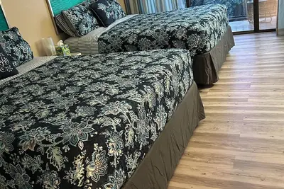 Image de 1-bedroom apartment just 5minutes walk to Ala Moana Center