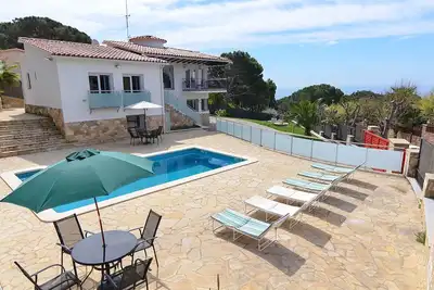 Club Villamar - Belle villa spacieuse pour 10 personnes avec piscine privée et une vue imprenable. . .