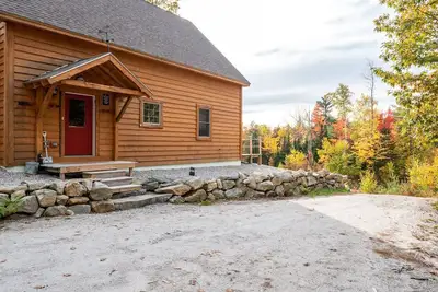Image de * Nouvelle Liste * Sunset Ridge Chalet Une escapade quatre saisons!