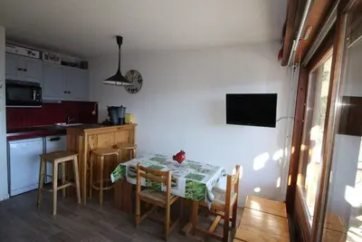 Image de Studio cabine 4 pers au pied des pistes avec parking gratuit - Auris en Oisans
