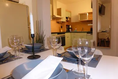 Image de Appartement Goethe, près du centre et de l'université, wifi gratuit, parking, 2 chambres