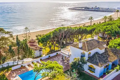 Image de Superbe maison à Marbella avec WiFi
