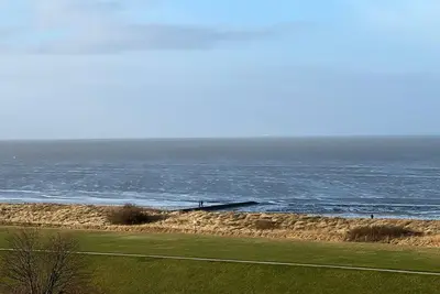 Image de House Atlantic Whg. 601, Strandhausallee 29, Cuxhaven-Döse, vue sur le lac