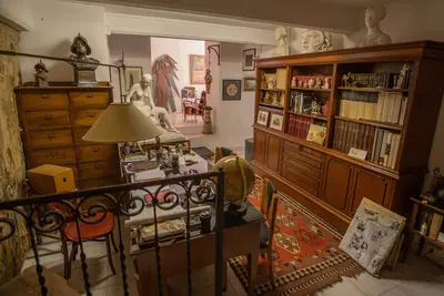 Image de La maison de l'architecte. Art Loft, centre ville, bâtiment historique, 1bedr, 1bathr