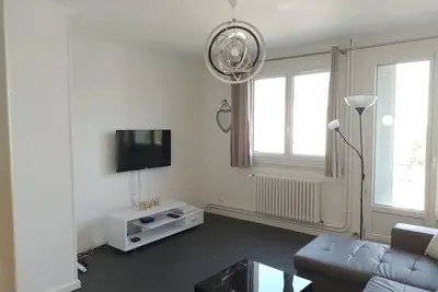 Image de Appartement proche de Lyon, Eurexpo et Groupama Stadium