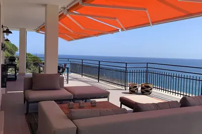 Image de Attique « vue sur la mer » Usea Penthouse
