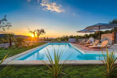 Image de Superbe maison à Sibenik avec WiFi
