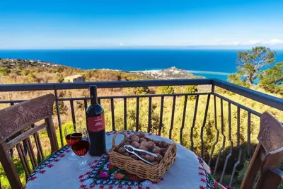 Image de Edera - 2-bedroom apartment with balcony and panoramic sea view