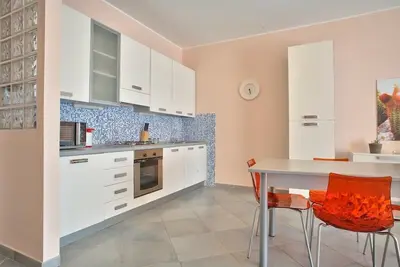 Image de Arancio - 2-bedroom apartment  with large panoramic sea view terrace and pool in the garden