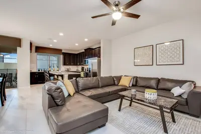 Image de Luxury 4 Bedroom Townhome on Solara Resort, Orlando Townhome 3104