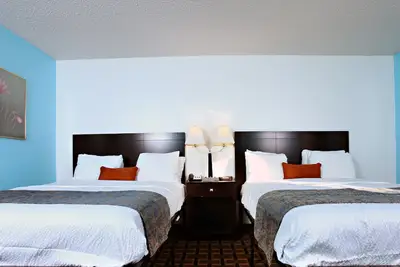 Image de Sky Palace Inn & Suites Newton / 2 grands lits non-fumeurs