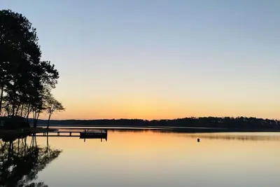 Image de Évasion de la maison du lac - plantation Reynolds