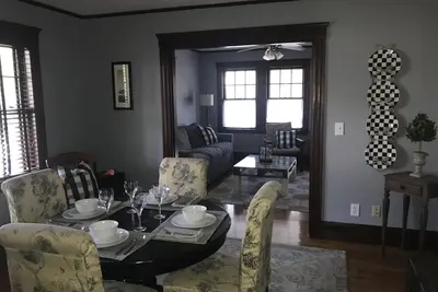 Image de Appartement privé pour 5 personnes - près de Boston!