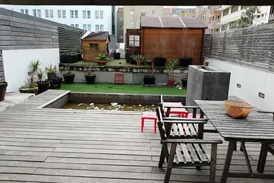 Belle maison de jardin-petit terrain